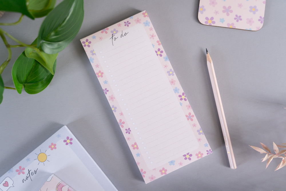 Cute Floral To Do List Pad