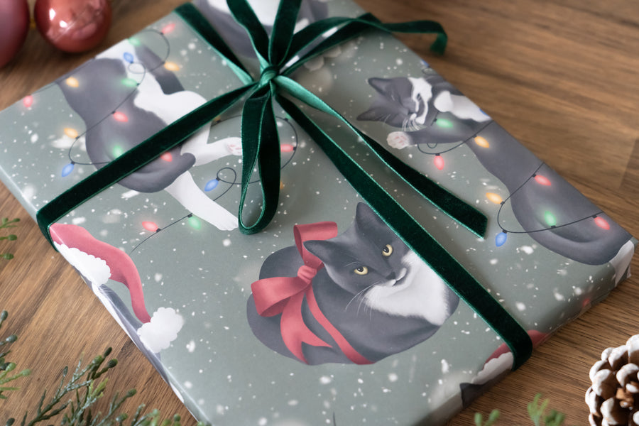 Christmas Cats Gift Wrap & Tags Set